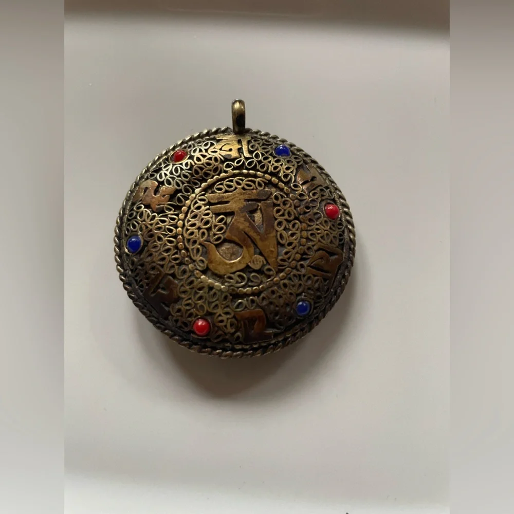 Vintage Pendant - Picture 3 of 7